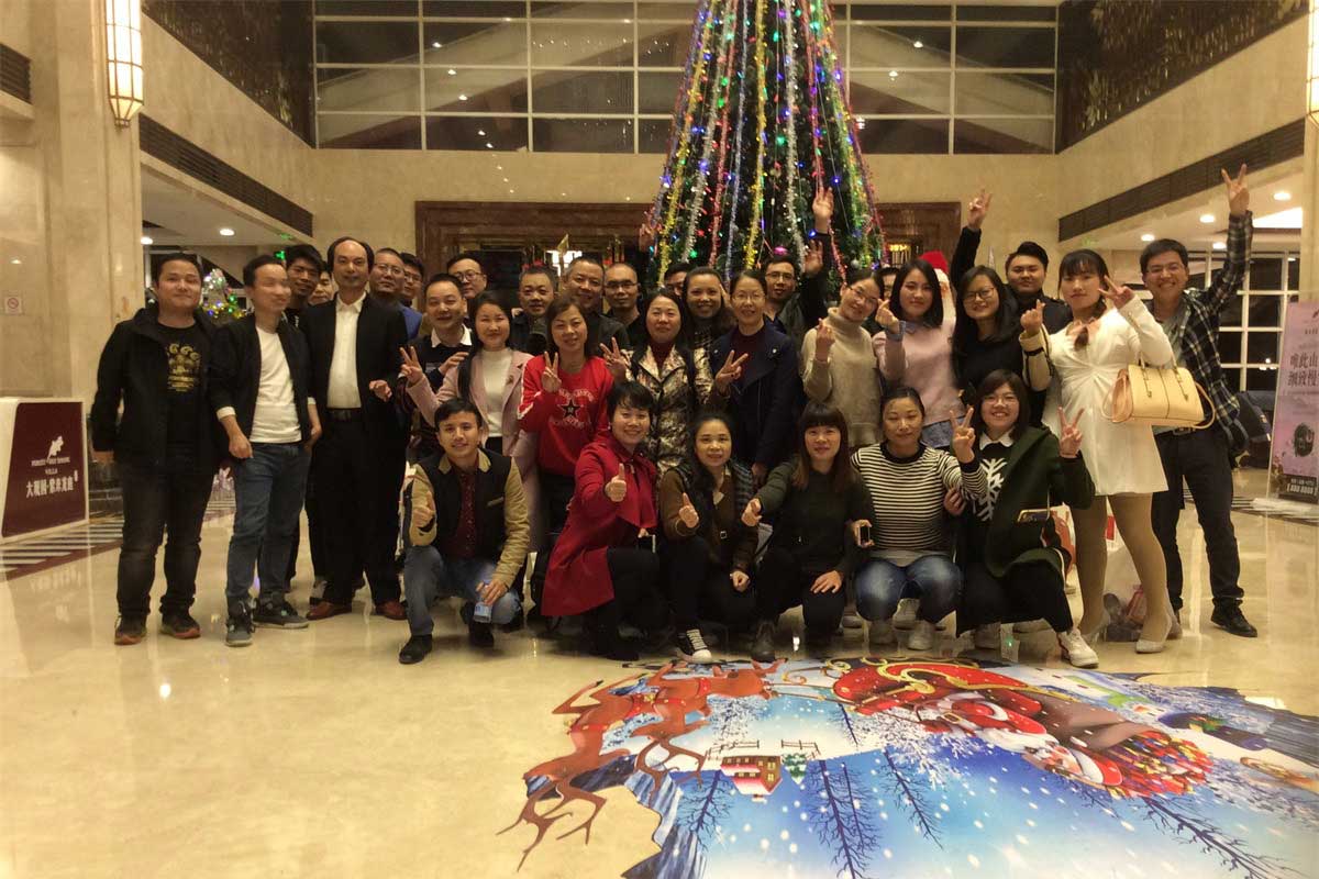 愛特2018年優(yōu)秀員工戶外拓展訓(xùn)練活動(dòng)